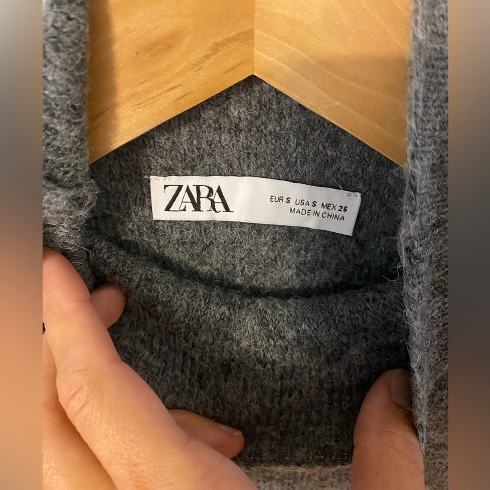 Like new winter dress midi minimalist style